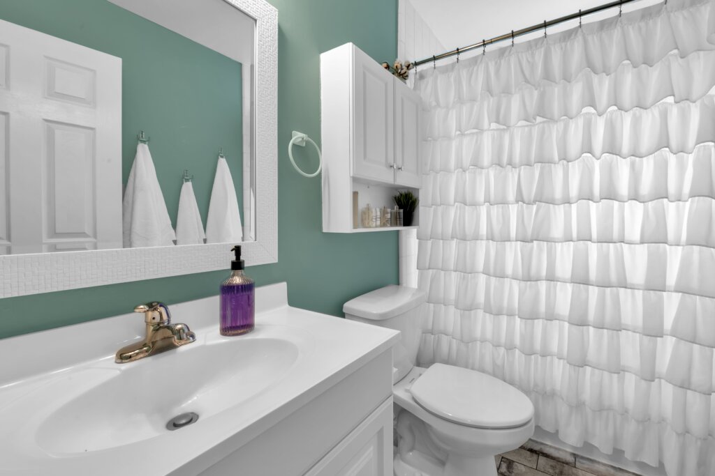 Cute Bathroom