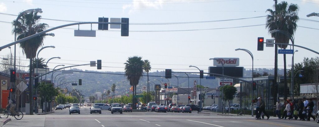 sell-my-house-fast-vannuys-blvd