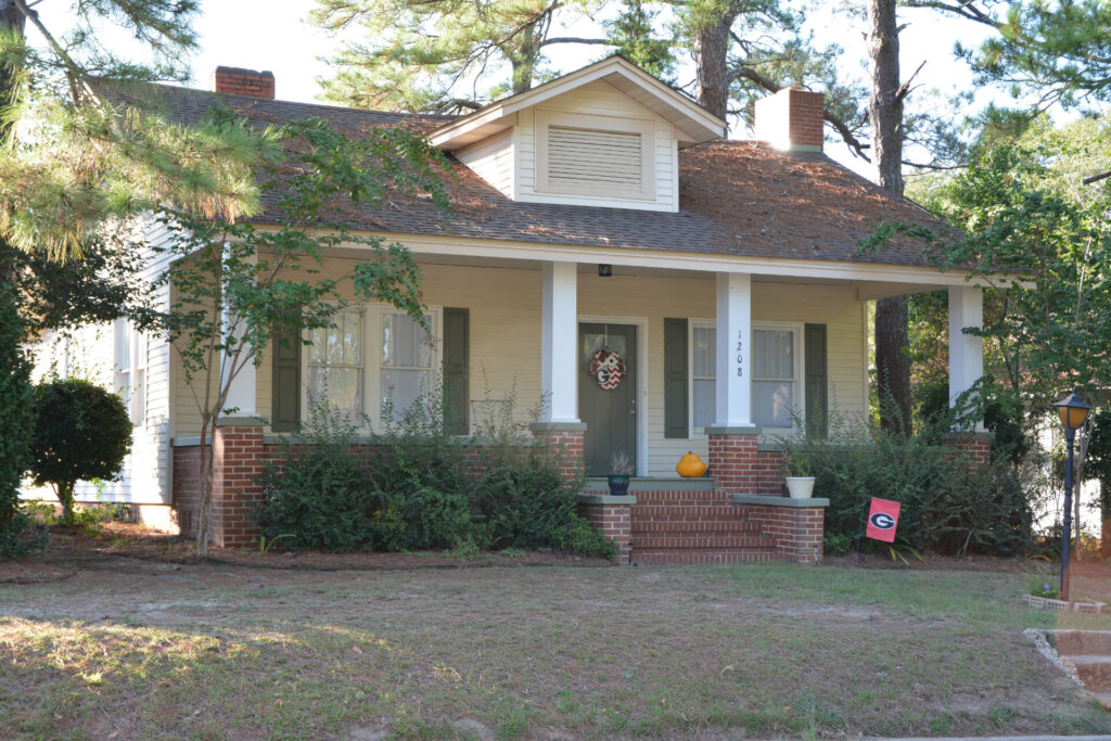 Local Cash Home Buyer house