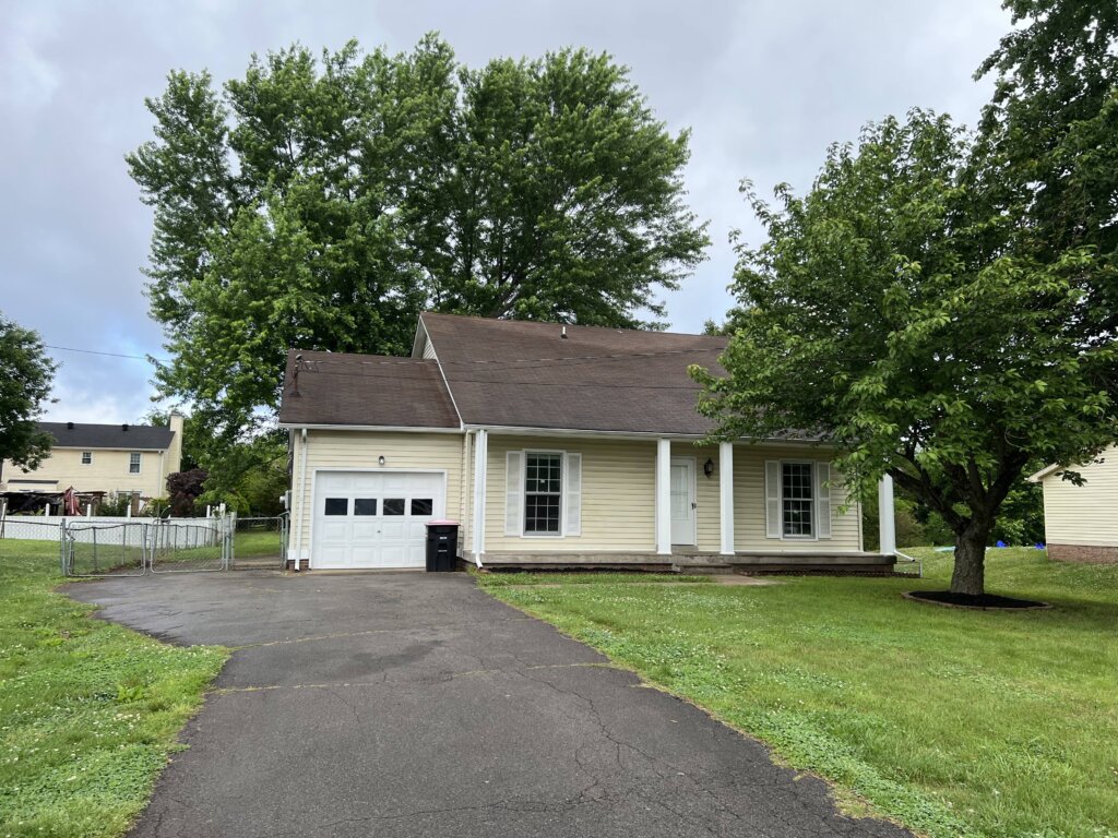 Sell your Clarksville house fast in pre foreclosure
