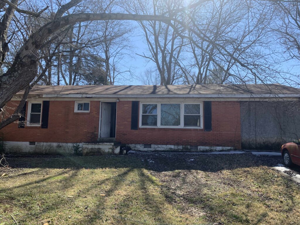 A house we recently bought with cash in Clarksville, TN and helped sell.
