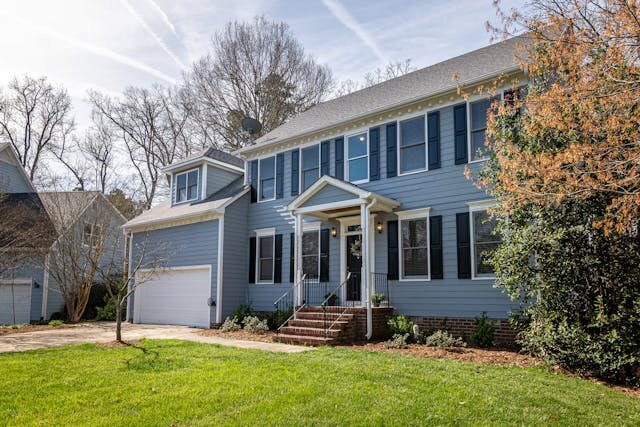 Quick and hassle-free home selling services in Rockingham County, offering immediate cash offers and transparent transactions.