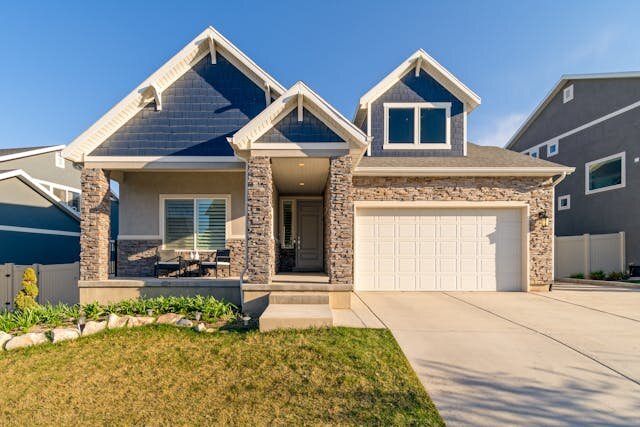 Seamless home selling in Cheshire County with no repairs needed and fast closing times, ensuring a stress-free experience.