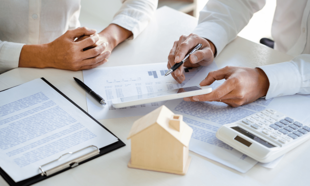 real estate agents paid