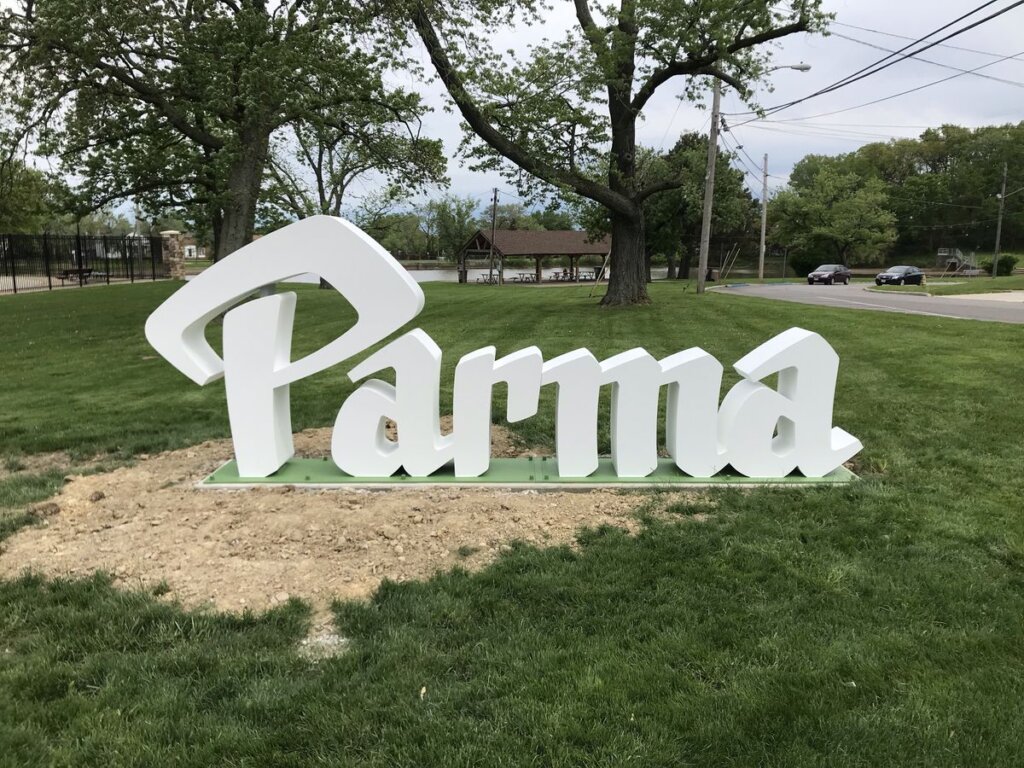 We Buy Houses in Parma for Cash!