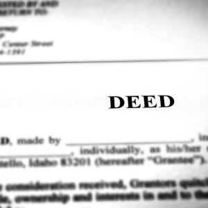 Take a Name Off a Property Deed Texas