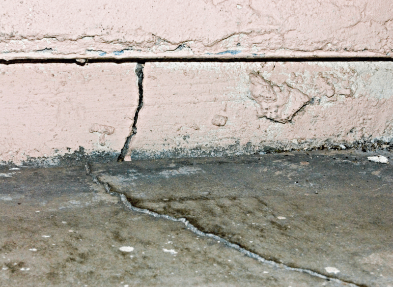 Cost Estimate for Fixing Foundation Cracks In Texas