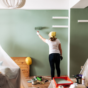 Can an executor dispose of estate property in [market]