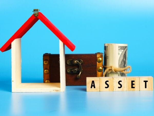 How Can Medicaid Track the Sale of My Home