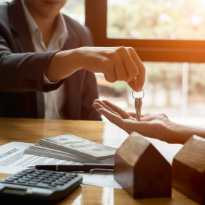Can I sell my house at a price below its market value In Texas