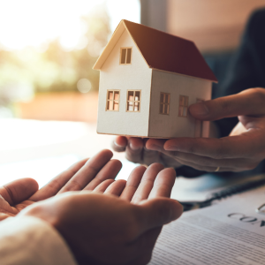 Can I Switch Real Estate Brokers In Texas