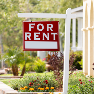 Renting a House While on the Market in Texas