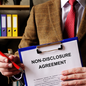 What should I disclose when selling a house in Dallas, TX