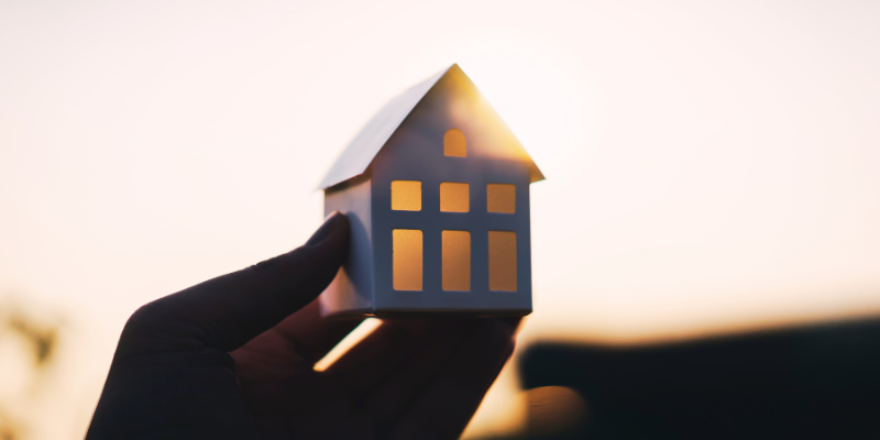 How Long to Live in a House Before Selling in [market_city]