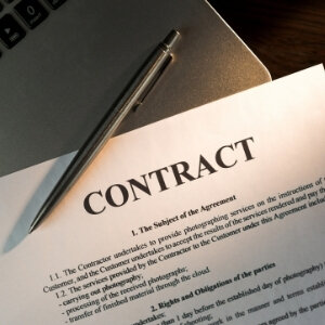 Duration of real estate contracts in Texas