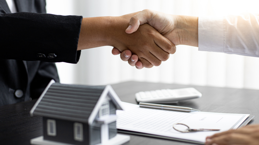 Selling with a Real Estate Agent