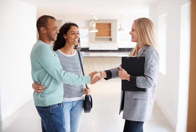 Is It Worth Hiring a Realtor to Sell Your House?