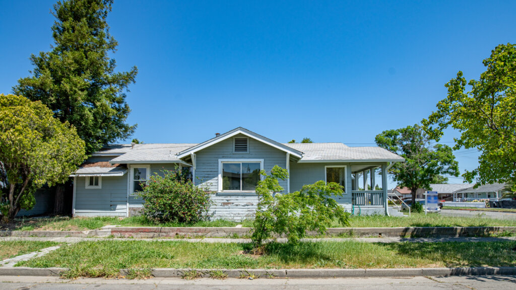 We Buy Houses in Sacramento, CA