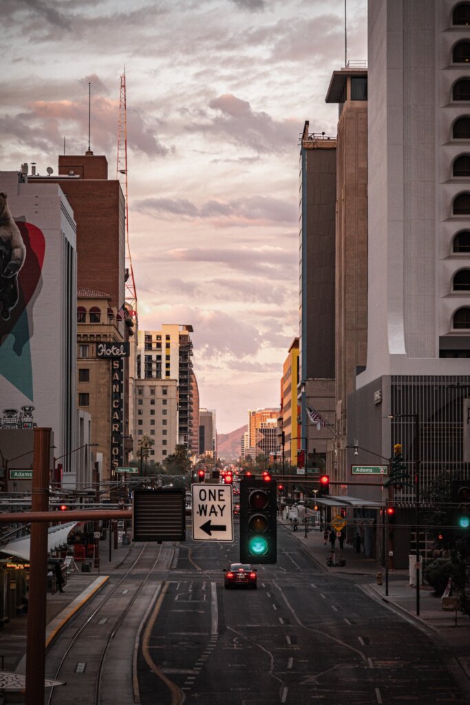 Phoenix AZ Wholesale Real Estate | Reivesti