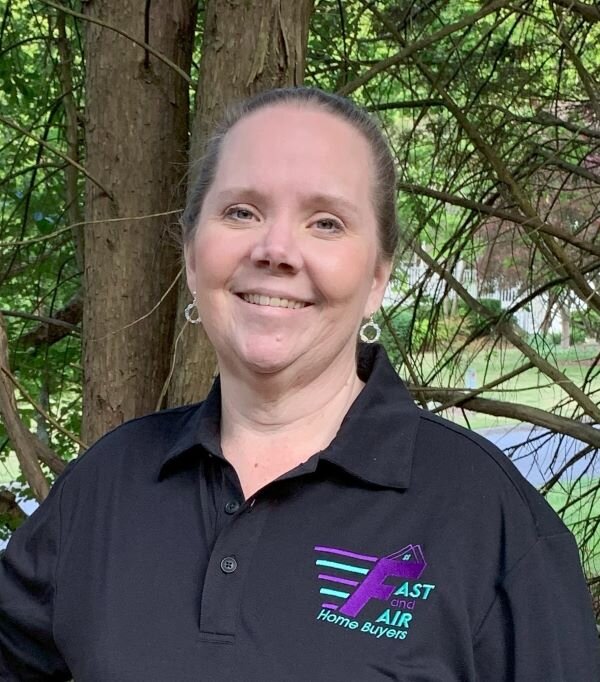 Gelou Starkey, local home buyer serving Georgia.