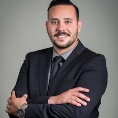 Carlos Flores