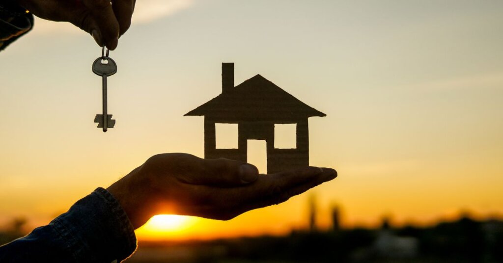 real estate agent for selling home