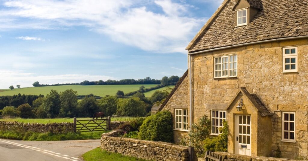 Marketing Rural Homes for Sale: Reaching the Right Buyers