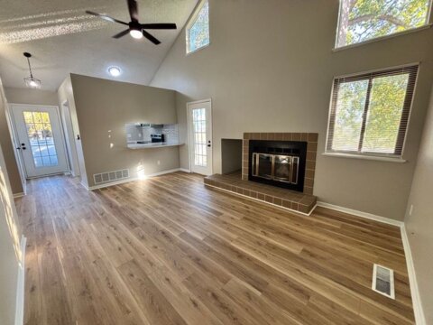 Wide Living room