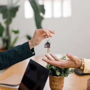 Can I Sell A House That Needs Repairs As-is in Colorado