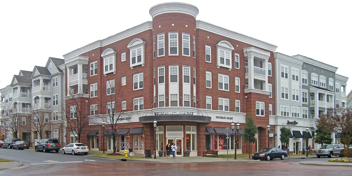 Birkdale shopping plaza in Huntersville, NC
