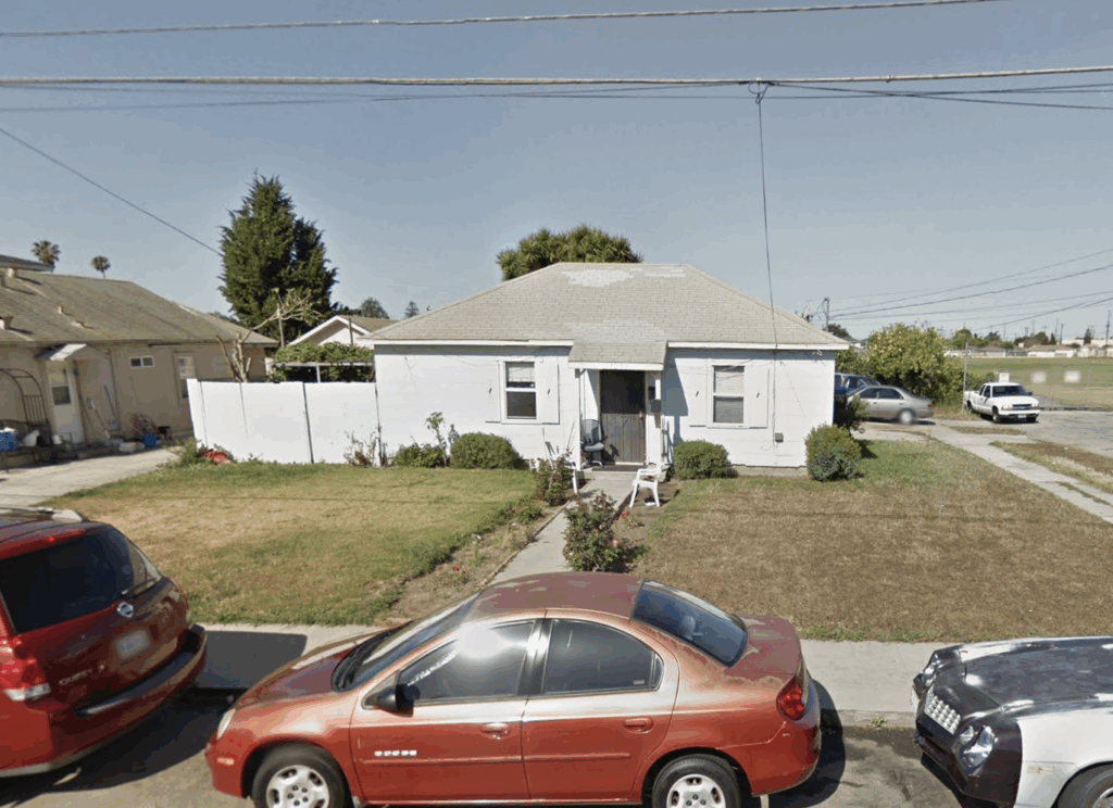 1203 S D Street Oxnard is a duplex Quick Home Offers bought in 2015.