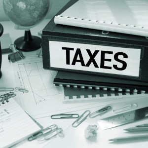Who Handles Taxes When Selling a House in Illinois