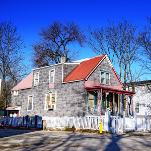 Selling a Property That Requires Repairs in Chicago