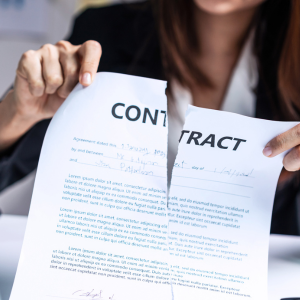 Can a Seller Legally Back Out of a Contract In Chicago