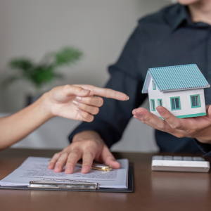 Family-to-family home sale in Chicago