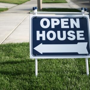 Do open houses still attract serious buyers in Missouri