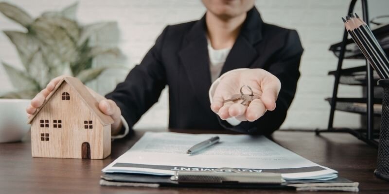 Essential Documents for Selling Your House in [market_city]