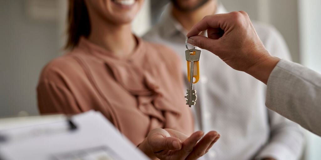 Consejos para Compradores y Vendedores en Bolingbrook, IL