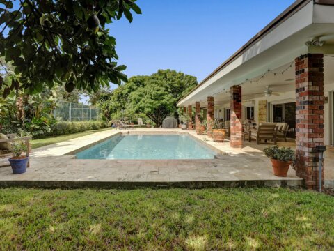 pool