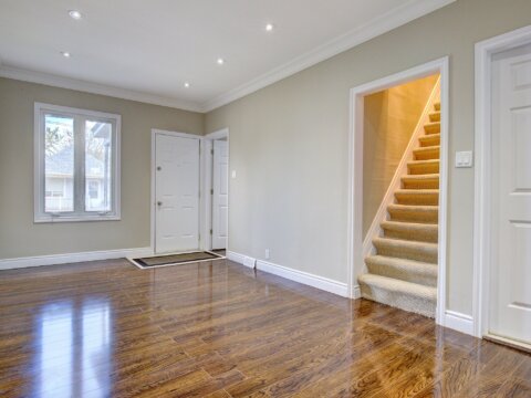 Edgar St. Hamilton, ON 4