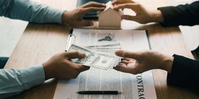 Why a Cash Offer Might Be the Best Option for You