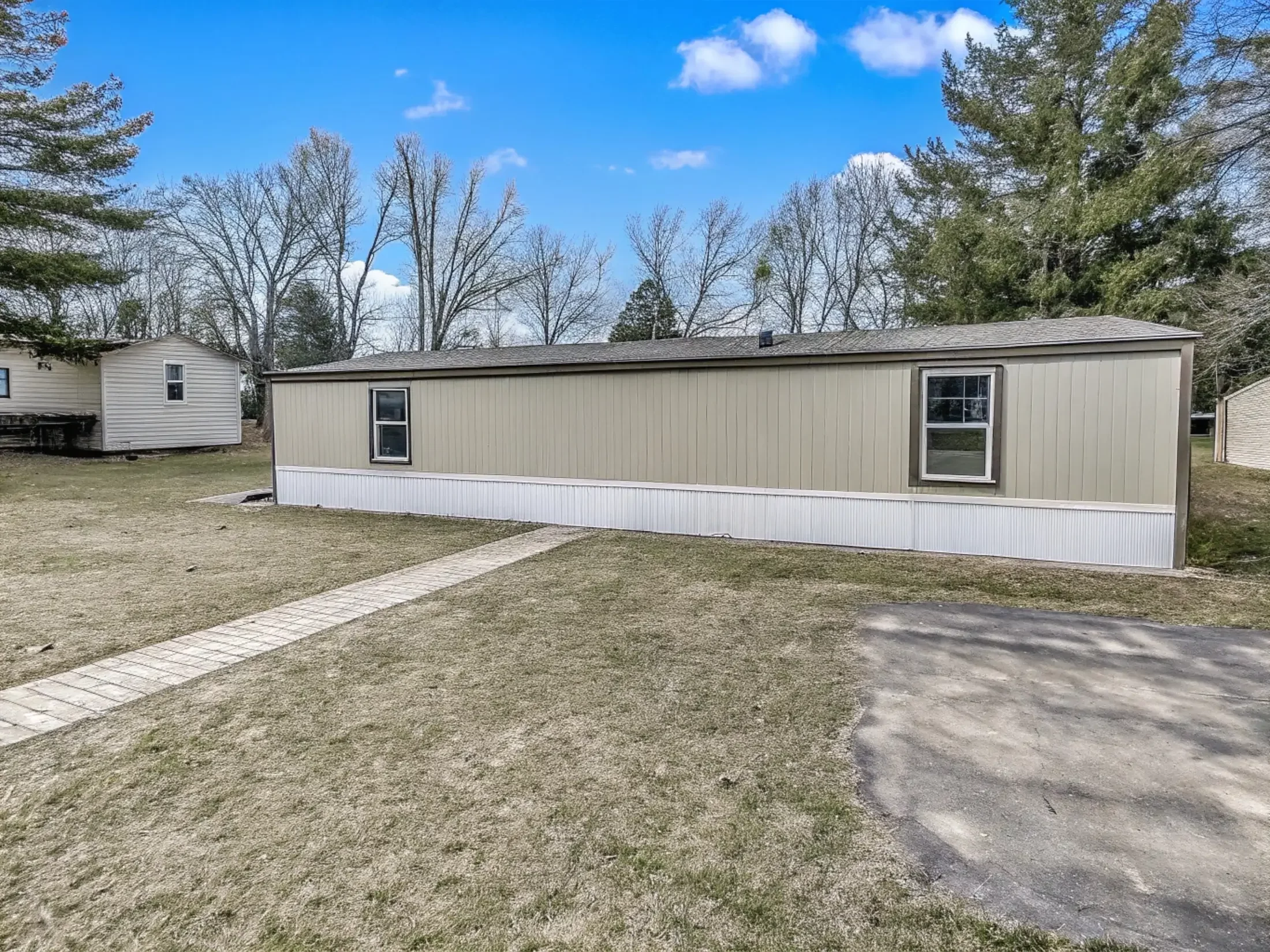 single-wide-Jonesboro-manufactured-house