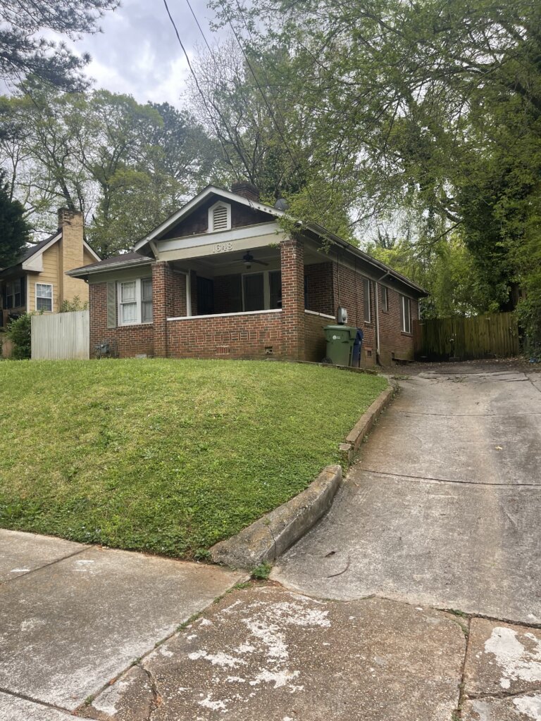 We Buy Houses In Atlanta , Georgia