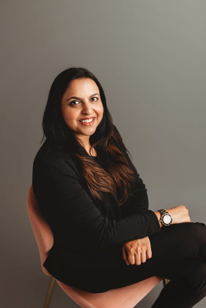 Faika Khan, real estate agent