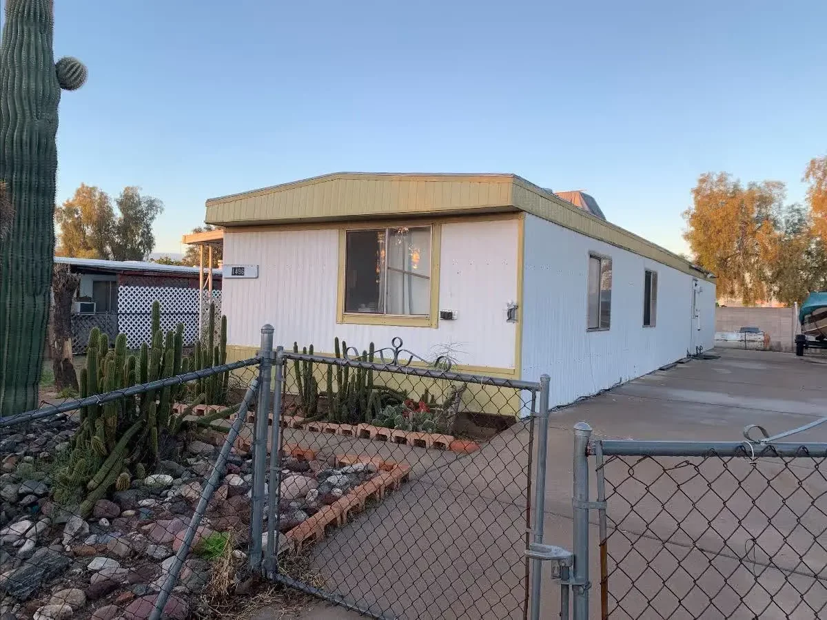 Fast Easy Offer We buy Mobile Homes