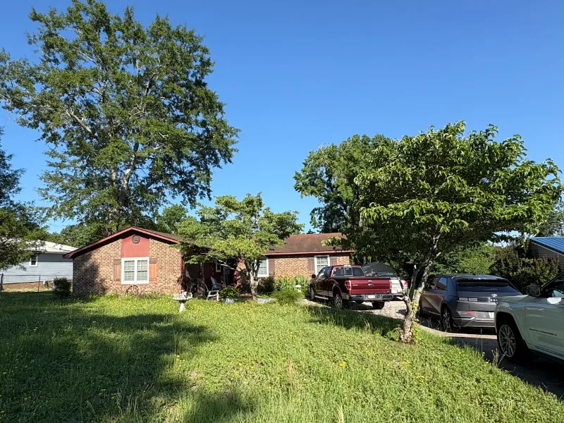 The same Augusta, GA ranch home before Longleaf bought it