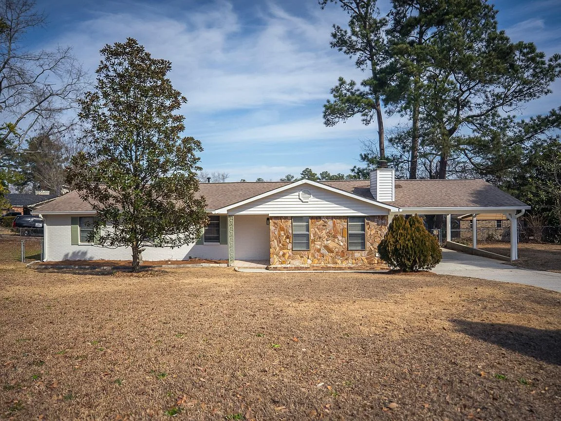 Renovated brick ranch home in Hephzibah, GA