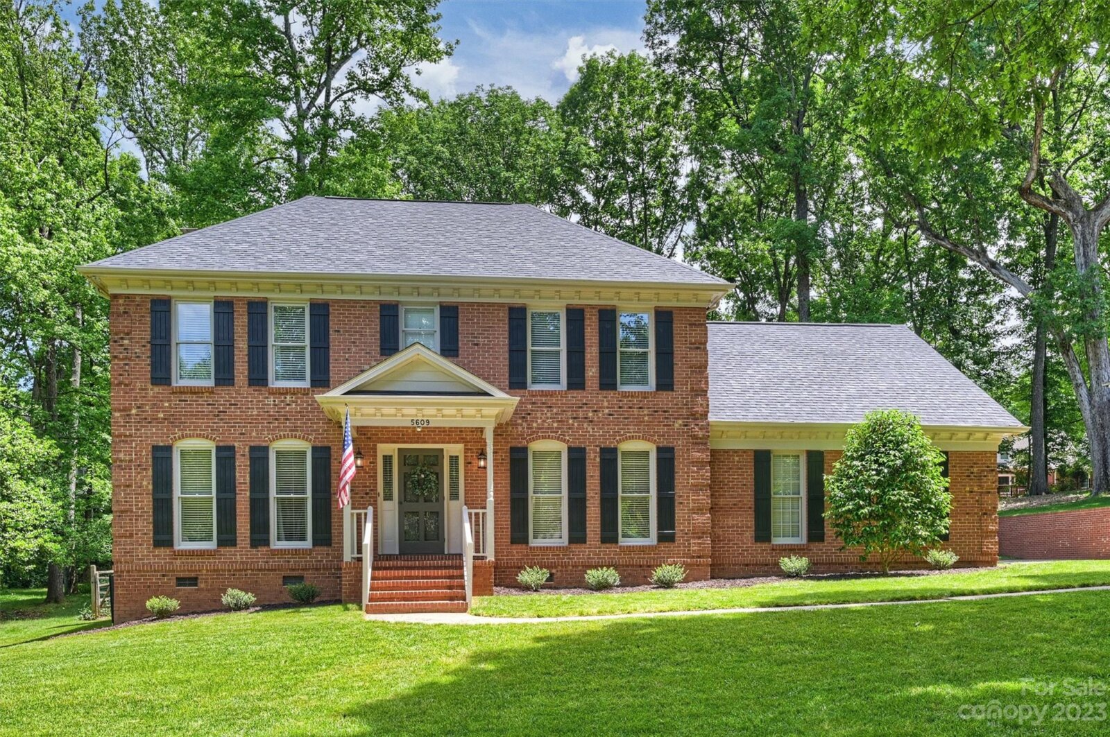 Sell Your House Fast In North Carolina, North Carolina Cardinal House