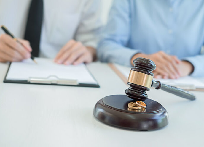 sell a house and laws Charlotte