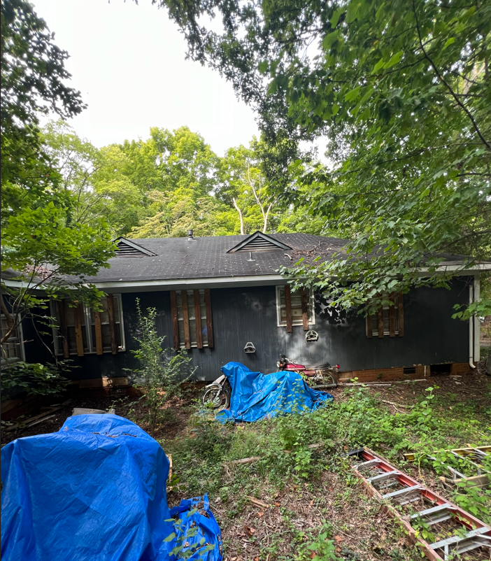 5121 Farm Pond Ln, Charlotte